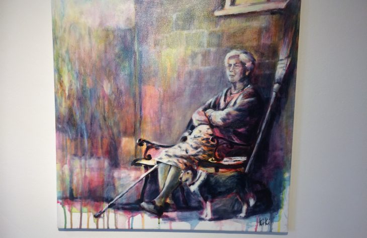 Alte Frau mit Hund